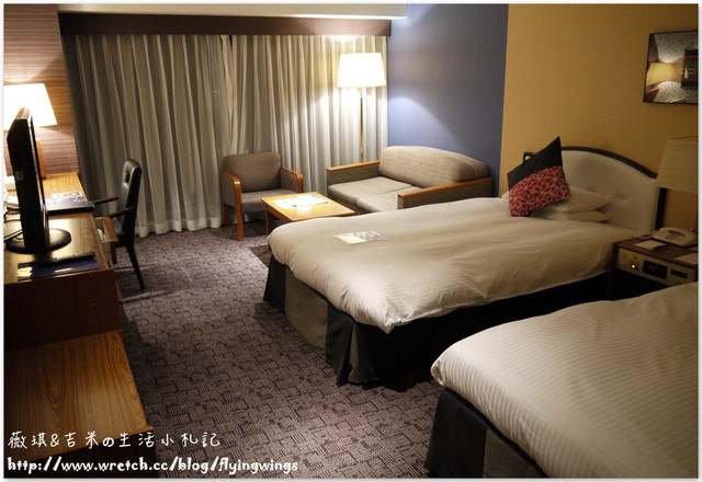 ღ京阪神之挺著大肚飛出去ღDay 1~入住KOBE PORTOPIA HOTEL & 逛超商