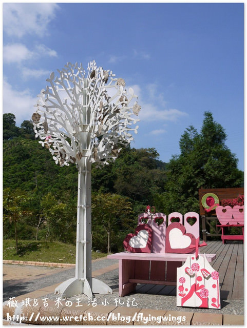 2012。10。13《遊》台中。走進桃紅色世界『新社。安妮公主花園』