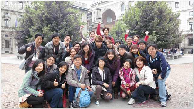 ❤HonEyMOon❤Day 7 艾曼紐二世迴廊、米蘭閒逛、搭飛機前往拿坡里2012。04。13