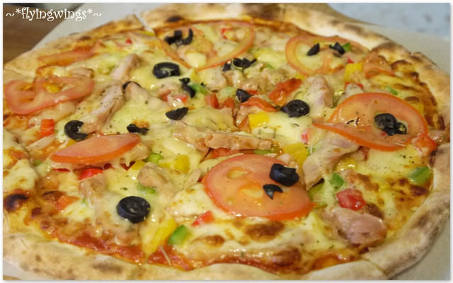 2012。03。18《食》彰化。窯烤PIZZA正夯『蜜魯窯烤披薩 』