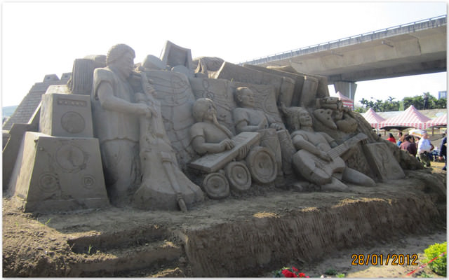 2012。01。28《遊》南投。2012貓羅溪沙雕藝術節