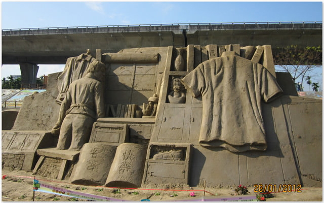 2012。01。28《遊》南投。2012貓羅溪沙雕藝術節