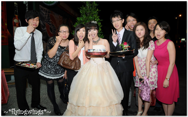 【薇琪姑娘要出嫁】我們結婚了~宴客篇