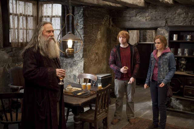 Harry potter & The Deathly Hallows: PartⅡ;哈利波特:死神的聖物Ⅱ - 第11張圖 Harry potter & The Deathly Hallows: PartⅡ;哈利波特:死神的聖物Ⅱ