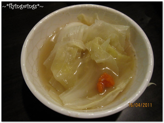 2011。04。16《食》台中。蘿蔔湯?螃蟹湯?傻傻分不清楚『五軒燒烤』