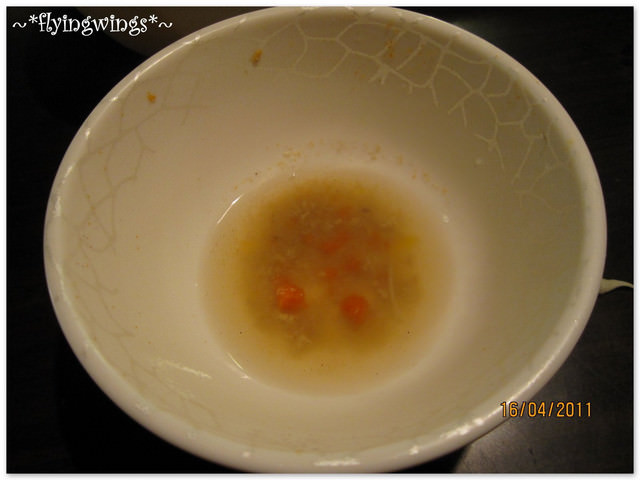 2011。04。16《食》台中。蘿蔔湯?螃蟹湯?傻傻分不清楚『五軒燒烤』