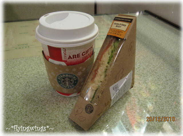 2010香港趴趴造~Day 3~兩個女生的奇幻旅行~都爹利階梯、復古星巴克和Jenny Bakery
