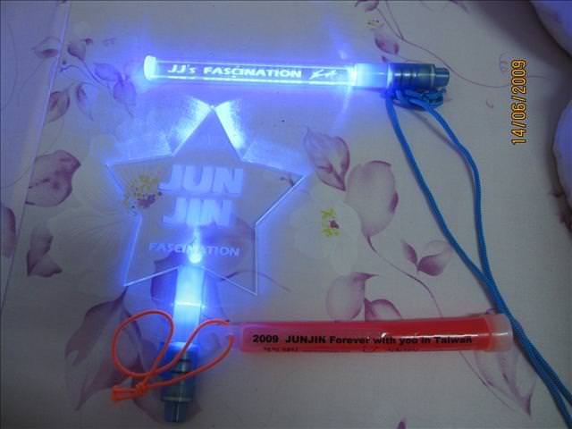 2009-06-13~JUNJIN首場台灣演唱會~閃亮亮!