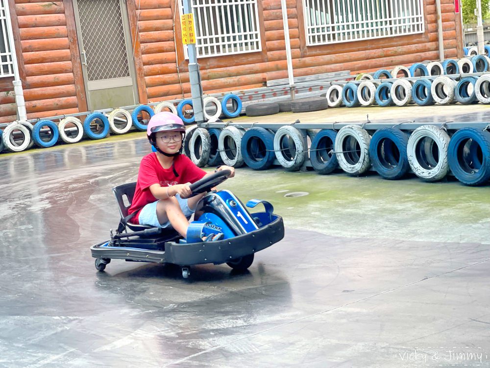 雲林古坑┃勁風小型甩尾車場。來當小小賽車手，輕飄甩尾超easy!!!!