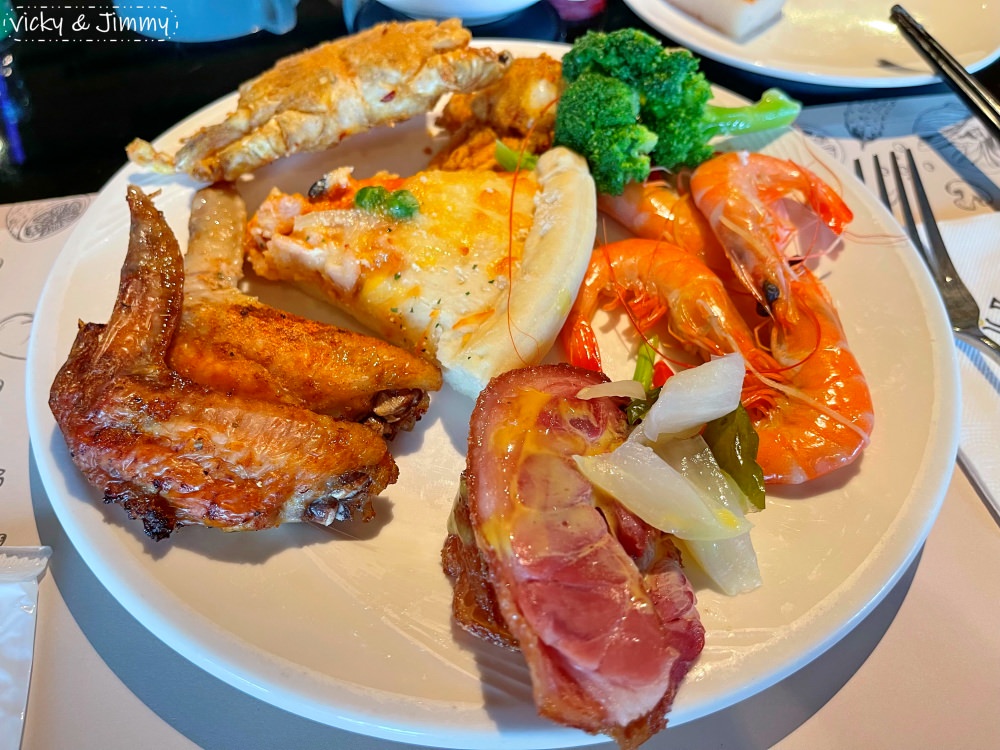 新北萬里┃薆悅酒店-野柳渡假館。北海岸親子飯店首選，遊戲室不只滿足孩子，也讓爸媽重溫童年!!