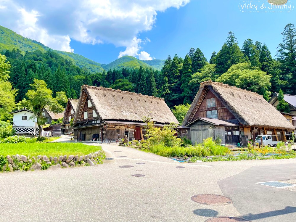 2023名古屋之旅。合掌村。夏天的合掌村超美的，來這悠閒逛逛也不輸大雪景喔!