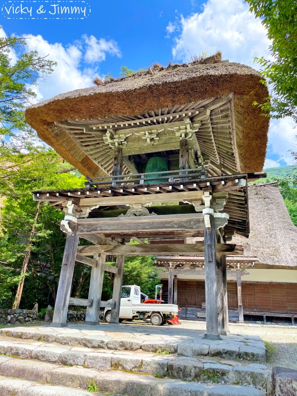 2023名古屋之旅。合掌村。夏天的合掌村超美的，來這悠閒逛逛也不輸大雪景喔!