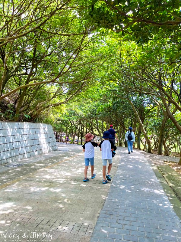 新北萬里┃野柳地質公園。國際知名景點,舉世聞名的女王頭就在這裡!! 除了女王頭外還有各種不同地形景觀。 - 第6張圖 新北萬里┃野柳地質公園。國際知名景點,舉世聞名的女王頭就在這裡!! 除了女王頭外還有各種不同地形景觀。