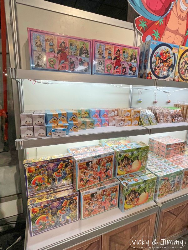 台南安平┃海潮慶典。航海王ONE PIECE 獨家授權於安平休憩碼頭來場慶典，快閃店有許多限定產品，航海王迷還不快追起來!!