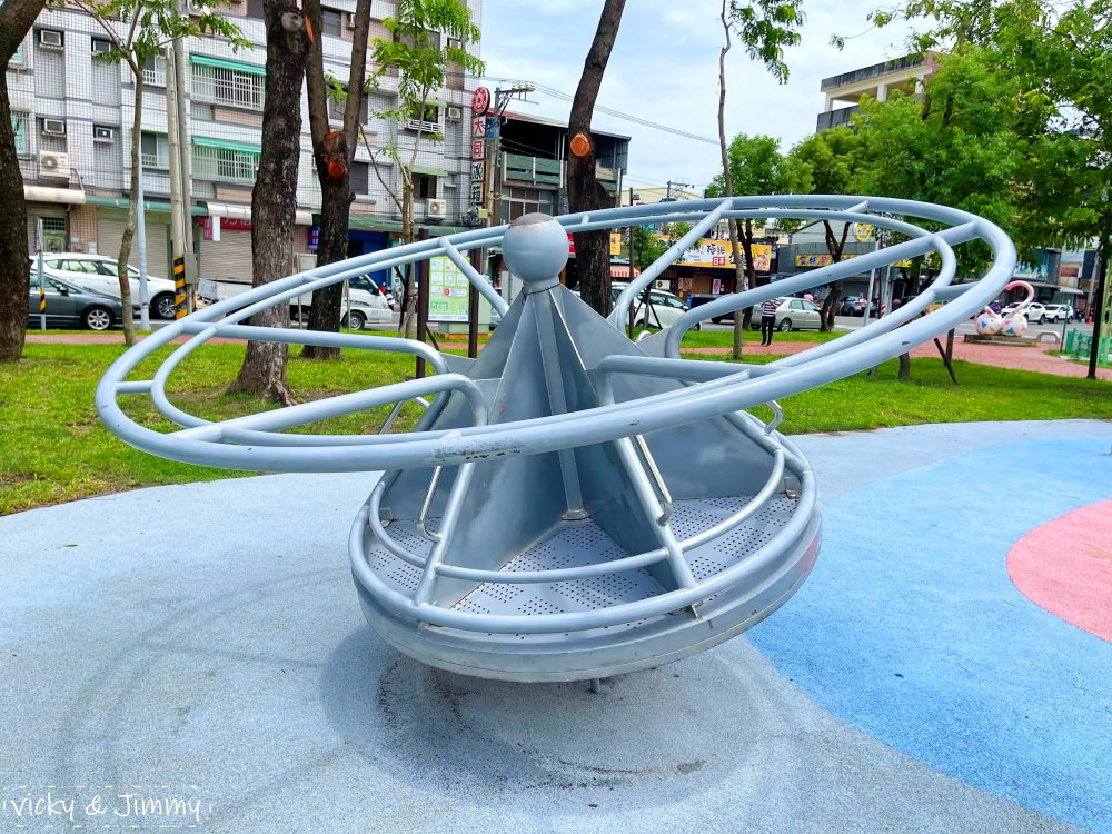 嘉義民雄┃打貓親子廣場。民雄早安公園全新貓主題,360度貓山丘,還有貓咪星球遊戲場等你來玩!! - 第6張圖 嘉義民雄┃打貓親子廣場。民雄早安公園全新貓主題,360度貓山丘,還有貓咪星球遊戲場等你來玩!!