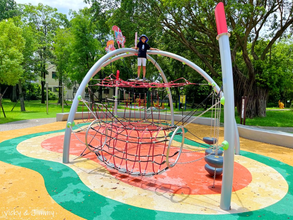 嘉義民雄┃打貓親子廣場。民雄早安公園全新貓主題,360度貓山丘,還有貓咪星球遊戲場等你來玩!! - 第11張圖 嘉義民雄┃打貓親子廣場。民雄早安公園全新貓主題,360度貓山丘,還有貓咪星球遊戲場等你來玩!!