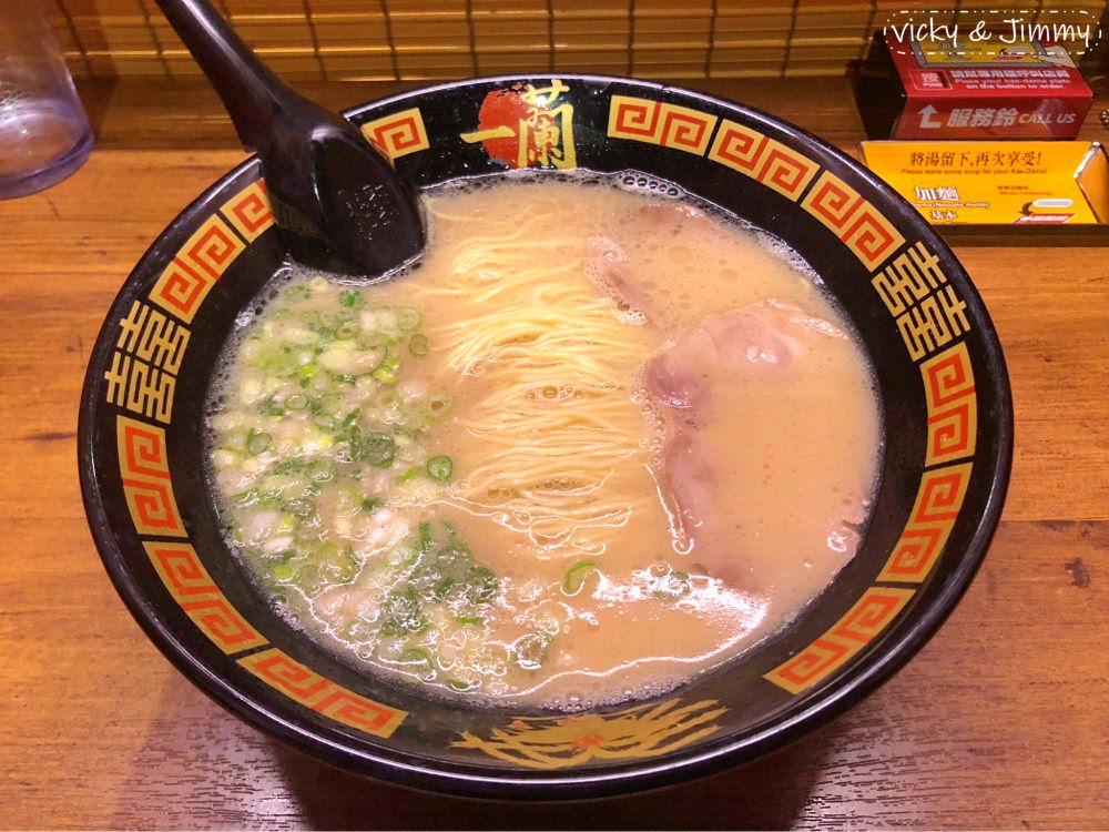 台中┃一蘭拉麵。平日還是大排長龍,等一個小時起跳!! 但每天都送兩碗兒童拉麵,每天都有喔!!! - 第32張圖 台中┃一蘭拉麵。平日還是大排長龍,等一個小時起跳!! 但每天都送兩碗兒童拉麵,每天都有喔!!!