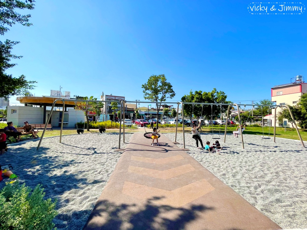 彰化員林┃兔馬鹿公園。員林最新親子公園，有刺激的冒險高塔，也有小小消防車，小小孩會很喜歡!