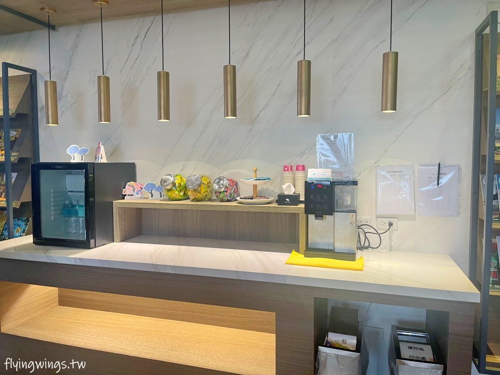 台南親子飯店┃夏都城旅安平館。超好玩親子飯店，房間大又有質感、超過兩百坪的室內遊戲室讓小孩玩到不想回家(2023/12)