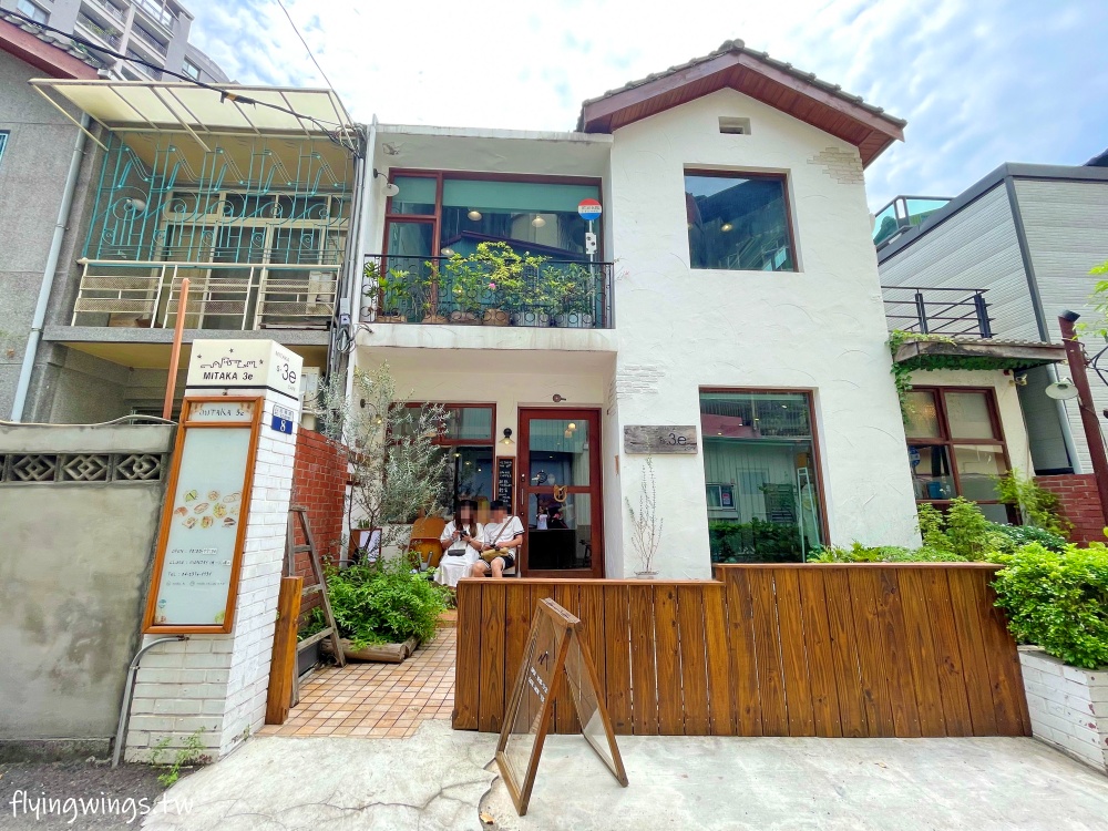 台中西區┃Mitaka s-3e cafe「台中店」。敲可愛手作龍貓吐司,太可愛了這要怎麼吃啊!!!! - 第3張圖 台中西區┃Mitaka s-3e cafe「台中店」。敲可愛手作龍貓吐司,太可愛了這要怎麼吃啊!!!!