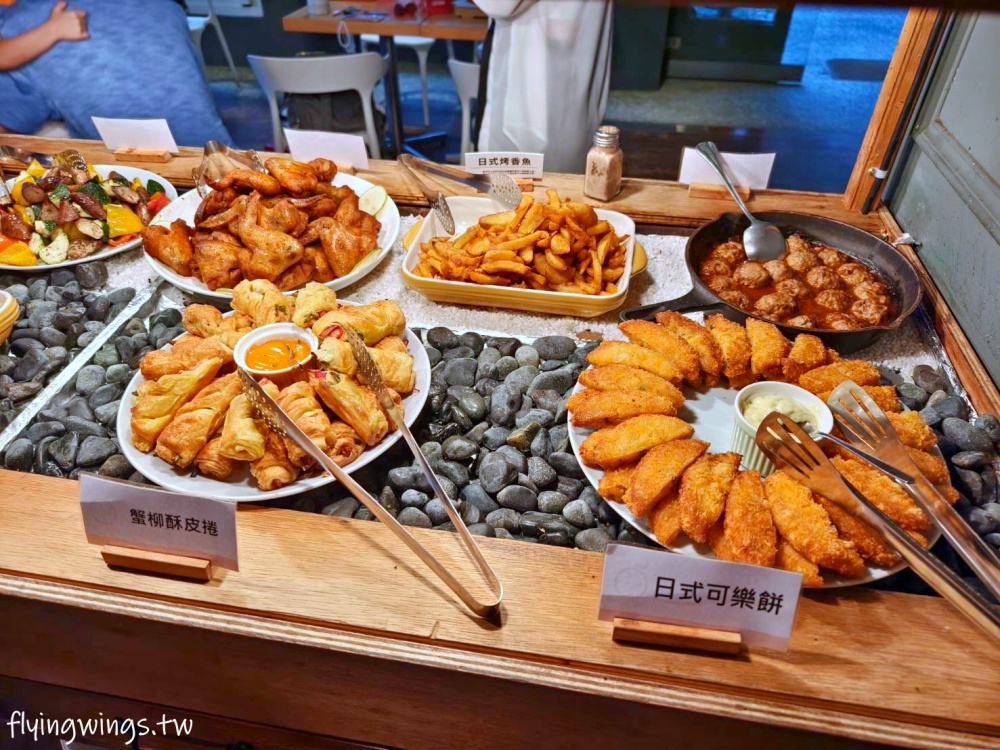 台中豪華露營┃蟬說：山中靜靜。豪華露營，一卡皮箱就可以GO!2024年下半年度住宿開賣囉!