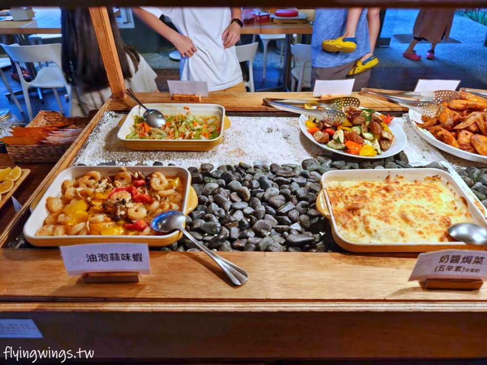 台中豪華露營┃蟬說：山中靜靜。豪華露營，一卡皮箱就可以GO!2024年下半年度住宿開賣囉!