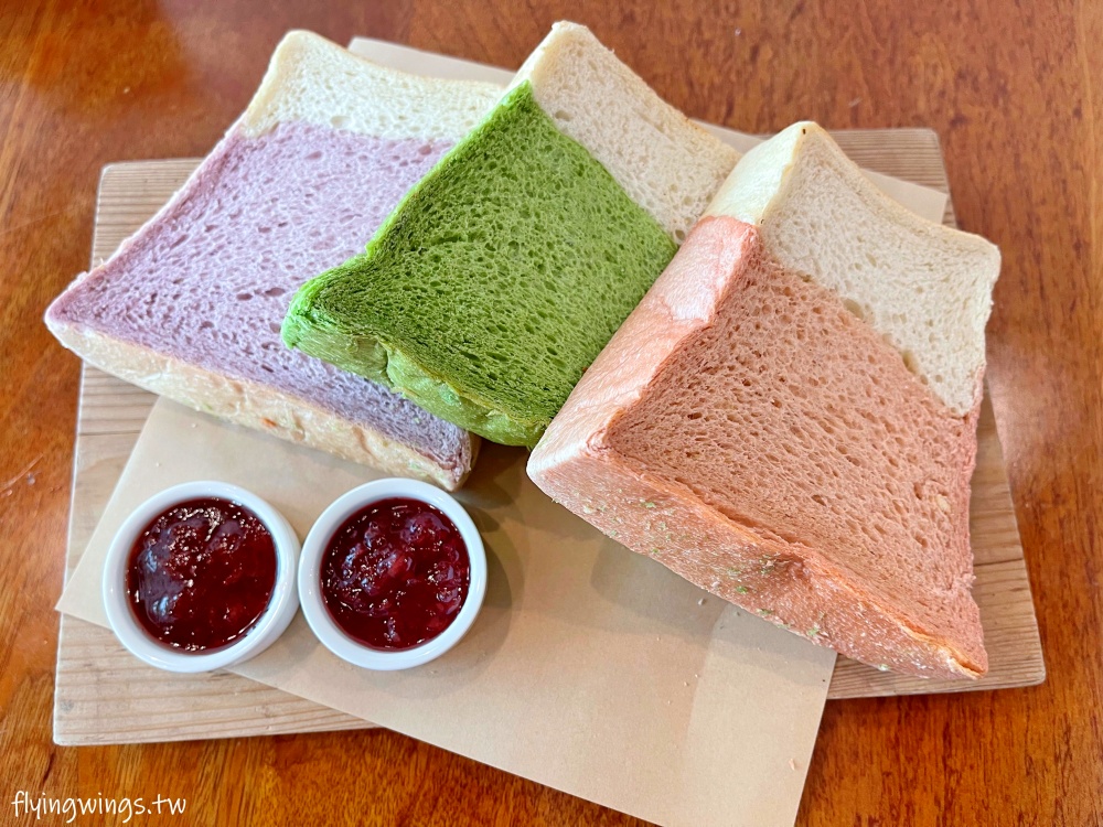 台中西區┃Mitaka s-3e cafe「台中店」。敲可愛手作龍貓吐司,太可愛了這要怎麼吃啊!!!! - 第43張圖 台中西區┃Mitaka s-3e cafe「台中店」。敲可愛手作龍貓吐司,太可愛了這要怎麼吃啊!!!!