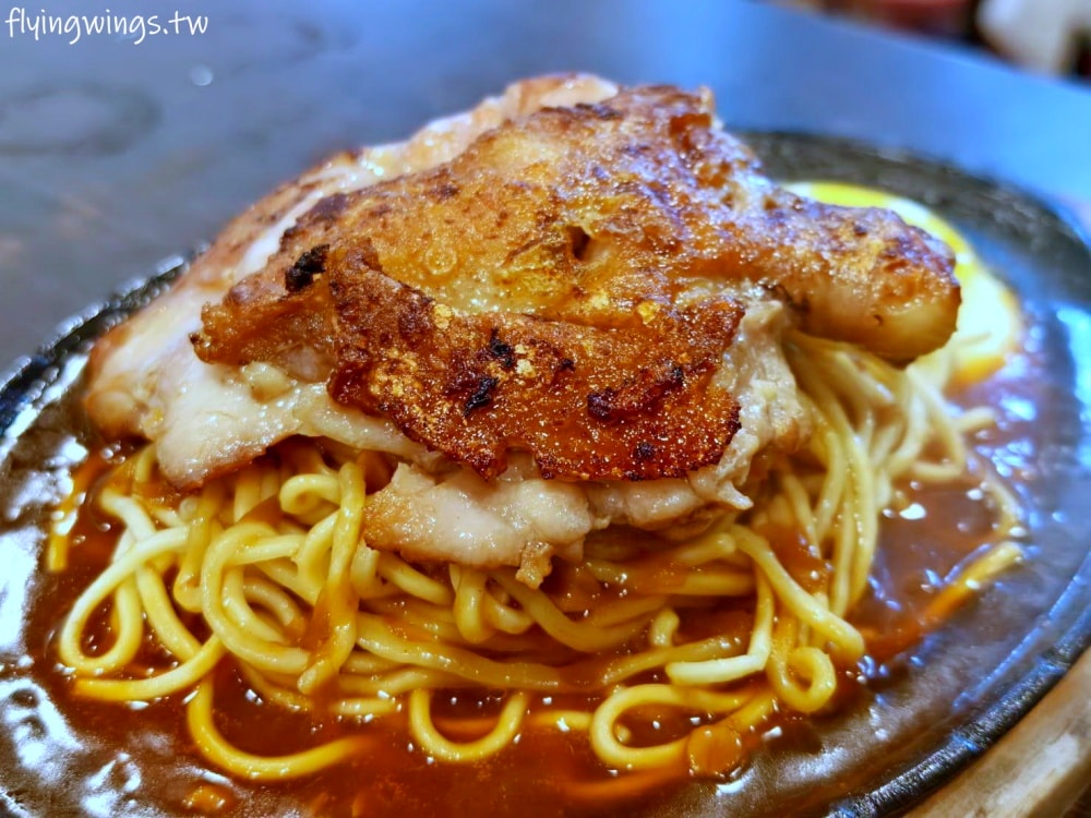 彰化美食┃老夫子牛排館-彰化店。平價排餐,湯飲品無限暢飲,還有簡單沙拉吧!(內附2024/7最新價格) - 第16張圖 彰化美食┃老夫子牛排館-彰化店。平價排餐,湯飲品無限暢飲,還有簡單沙拉吧!(內附2024/7最新價格)