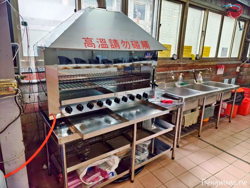 彰化秀水┃就愛釣蝦場。2024全新開幕，親子友善、無菸釣蝦場，還有冷氣吹! 沒技巧也釣得到，當真佛心來的!!