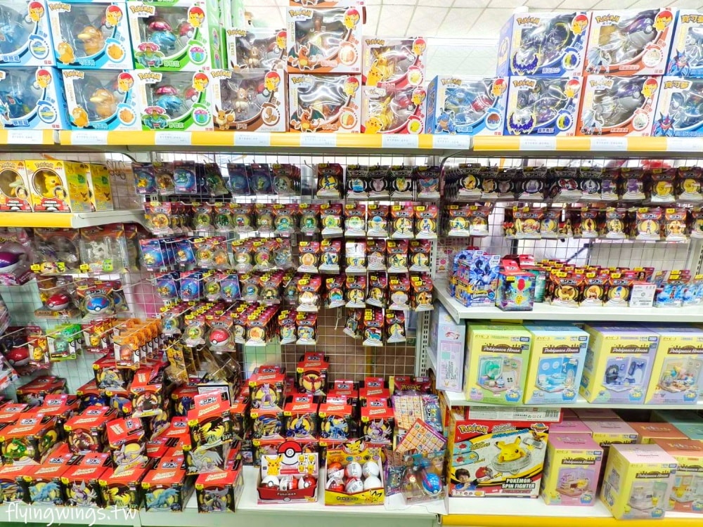 彰化┃遛小孩玩具屋。不用加會員，一件玩具就批發價，有廣大停車場，舒適的購物空間!