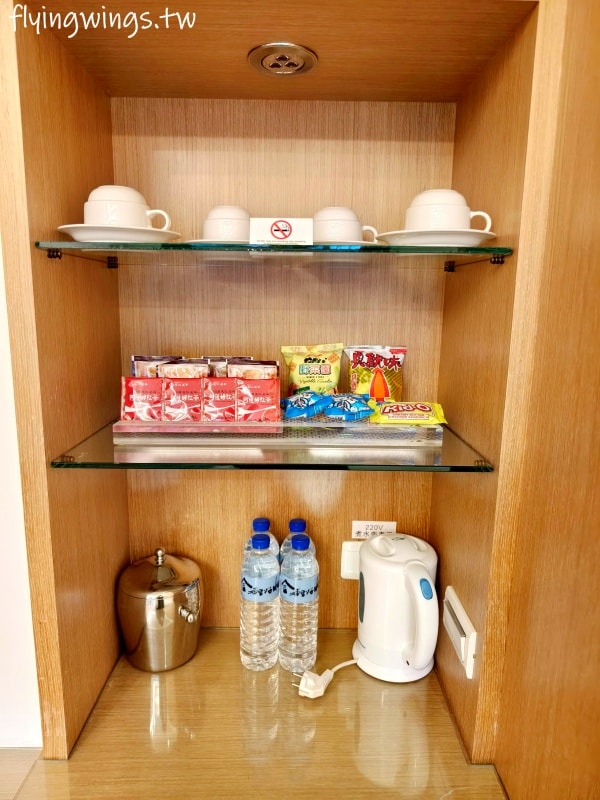 埔里親子飯店┃承萬尊爵渡假酒店。星空泳池、兒童主題樂園、休閒遊戲室,大小朋友都超滿意!!! - 第11張圖 埔里親子飯店┃承萬尊爵渡假酒店。星空泳池、兒童主題樂園、休閒遊戲室,大小朋友都超滿意!!!