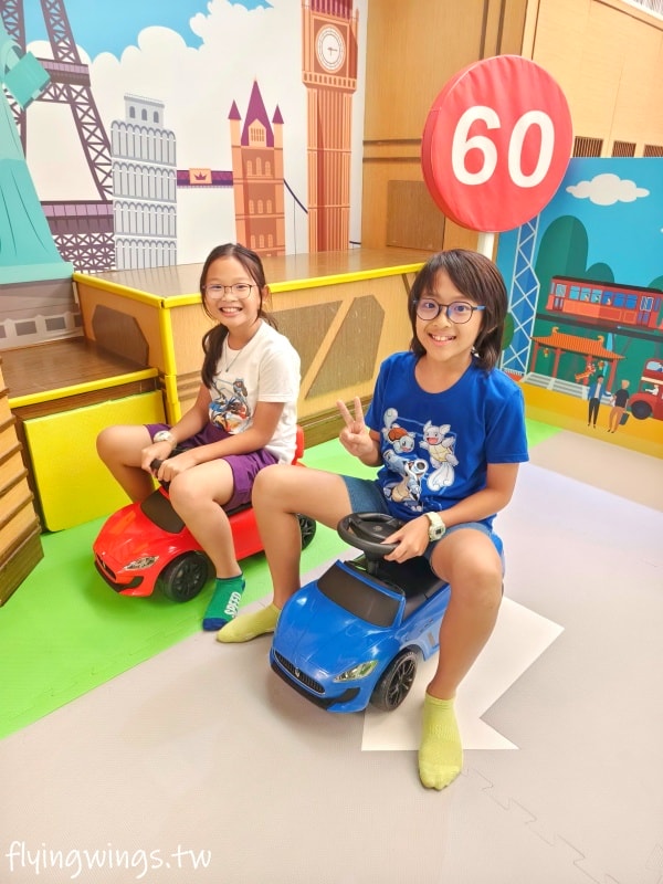 埔里親子飯店┃承萬尊爵渡假酒店。星空泳池、兒童主題樂園、休閒遊戲室,大小朋友都超滿意!!! - 第56張圖 埔里親子飯店┃承萬尊爵渡假酒店。星空泳池、兒童主題樂園、休閒遊戲室,大小朋友都超滿意!!!