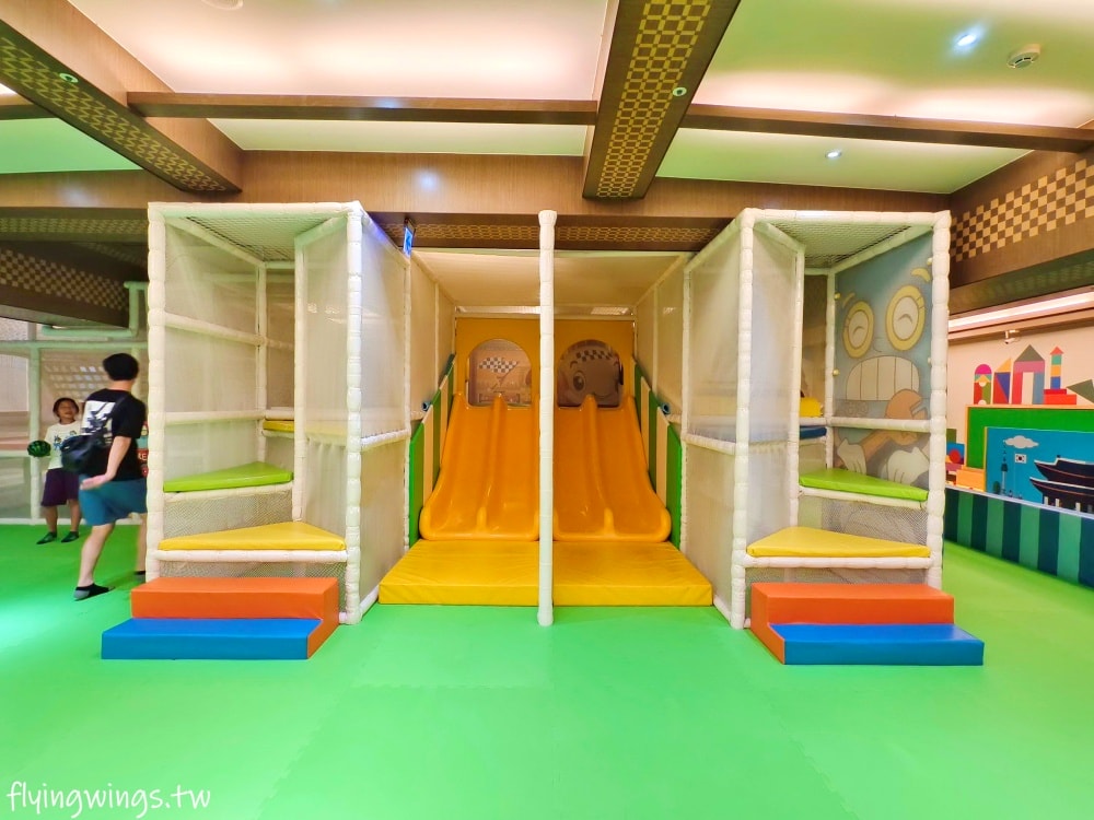 埔里親子飯店┃承萬尊爵渡假酒店。星空泳池、兒童主題樂園、休閒遊戲室,大小朋友都超滿意!!! - 第58張圖 埔里親子飯店┃承萬尊爵渡假酒店。星空泳池、兒童主題樂園、休閒遊戲室,大小朋友都超滿意!!!