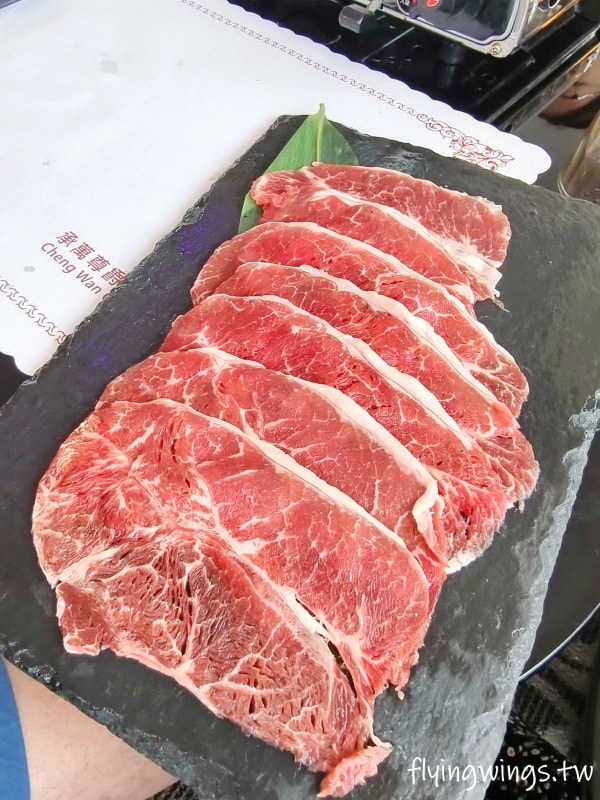 埔里親子飯店┃承萬尊爵渡假酒店。星空泳池、兒童主題樂園、休閒遊戲室,大小朋友都超滿意!!! - 第93張圖 埔里親子飯店┃承萬尊爵渡假酒店。星空泳池、兒童主題樂園、休閒遊戲室,大小朋友都超滿意!!!