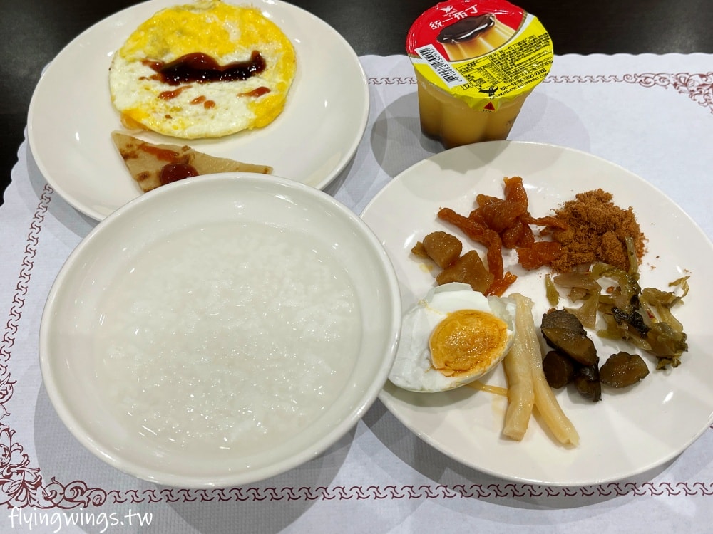 埔里親子飯店┃承萬尊爵渡假酒店。星空泳池、兒童主題樂園、休閒遊戲室,大小朋友都超滿意!!! - 第105張圖 埔里親子飯店┃承萬尊爵渡假酒店。星空泳池、兒童主題樂園、休閒遊戲室,大小朋友都超滿意!!!
