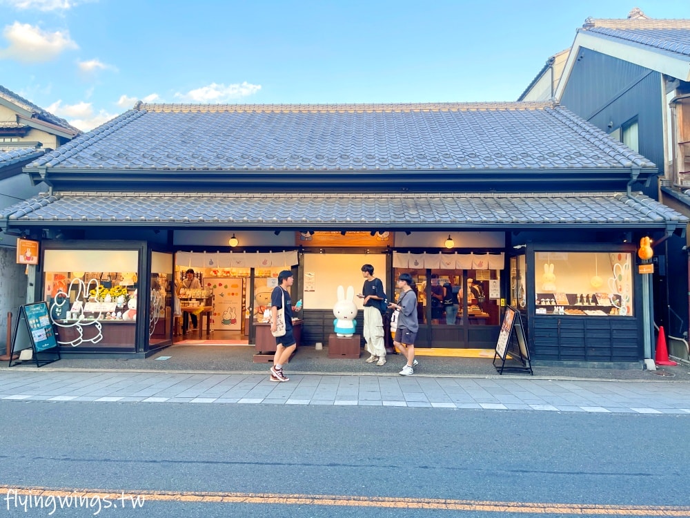 2024東京。2024夏季的川越，有種寧靜的美啊~藏造建築星巴克、時の鐘是著名打卡景點