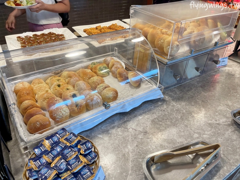 新北萬里┃群策翡翠灣溫泉飯店。日式溫泉美人湯、超放電全新遊戲室,豐富親子主題房,全家都滿意啦!! - 第93張圖 新北萬里┃群策翡翠灣溫泉飯店。日式溫泉美人湯、超放電全新遊戲室,豐富親子主題房,全家都滿意啦!!