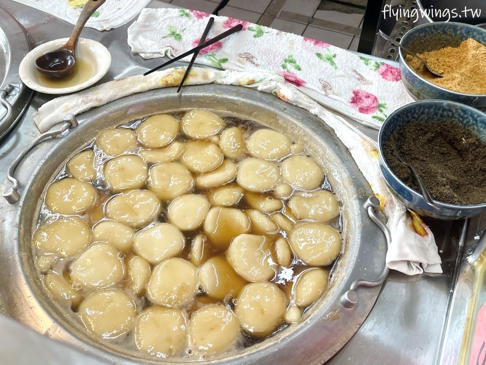 雲林斗六┃長興圓仔冰。在地八十年老店，剉冰還是燒圓仔湯都超熱賣!更不能錯過芝麻花生燒麻糬!!(內含2024/8最新價格)