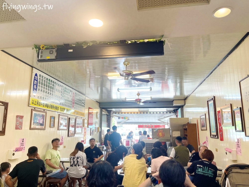 雲林斗六┃長興圓仔冰。在地八十年老店，剉冰還是燒圓仔湯都超熱賣!更不能錯過芝麻花生燒麻糬!!(內含2024/8最新價格)