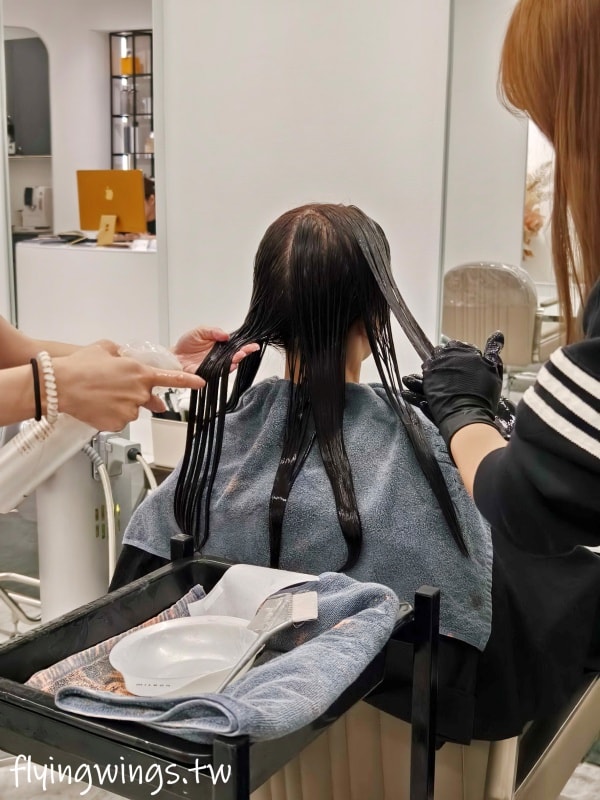台中豐原┃BAKER Hair Salon。豐原美髮推薦,採全預約制,可先線上溝通髮型,精緻染髮護髮超滿意!! - 第35張圖 台中豐原┃BAKER Hair Salon。豐原美髮推薦,採全預約制,可先線上溝通髮型,精緻染髮護髮超滿意!!