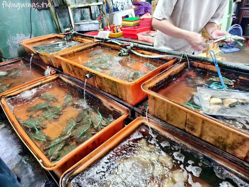 新北萬里┃阿嬌萬里蟹。大排長龍等超久也一定要吃到!超鮮肉質超飽滿的萬里蟹絕不會讓你失望! - 第7張圖 新北萬里┃阿嬌萬里蟹。大排長龍等超久也一定要吃到!超鮮肉質超飽滿的萬里蟹絕不會讓你失望!