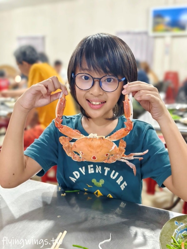 新北萬里┃阿嬌萬里蟹。大排長龍等超久也一定要吃到!超鮮肉質超飽滿的萬里蟹絕不會讓你失望! - 第24張圖 新北萬里┃阿嬌萬里蟹。大排長龍等超久也一定要吃到!超鮮肉質超飽滿的萬里蟹絕不會讓你失望!
