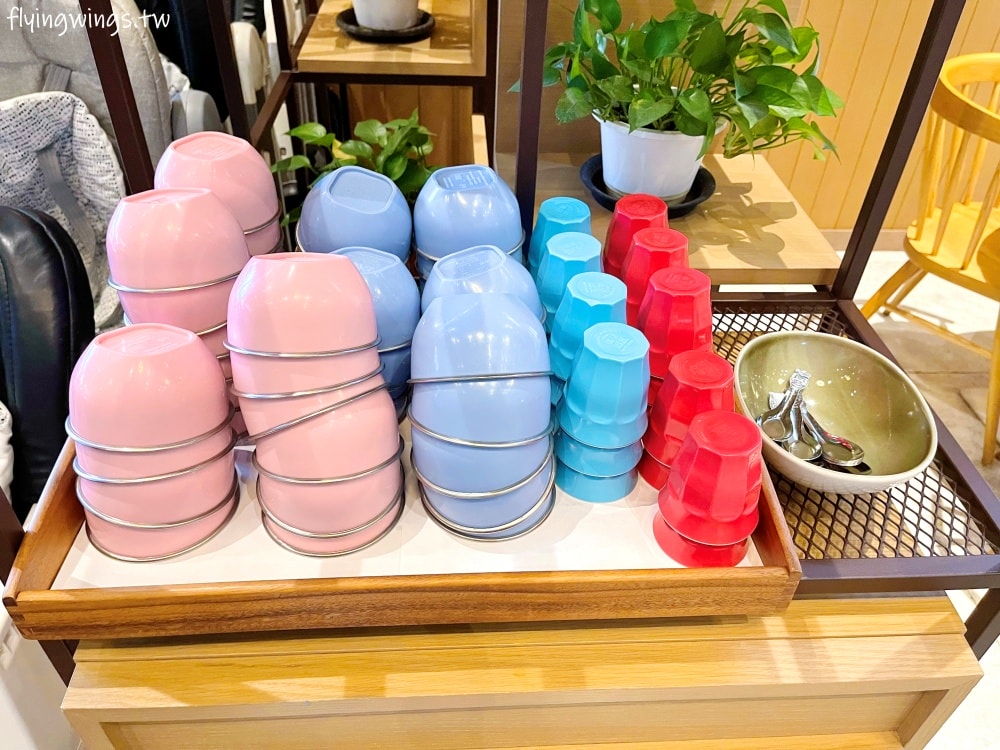 宜蘭礁溪┃品文旅-礁溪。房間就可以泡湯，還有超大戶外溫泉SPA，GAMEZONE好玩到孩子不想走!!