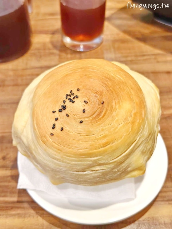 宜蘭羅東┃鬥炙原味炙燒牛排-羅東中山店。平價高質感的牛排館，肉質好，價格親民，大推薦!