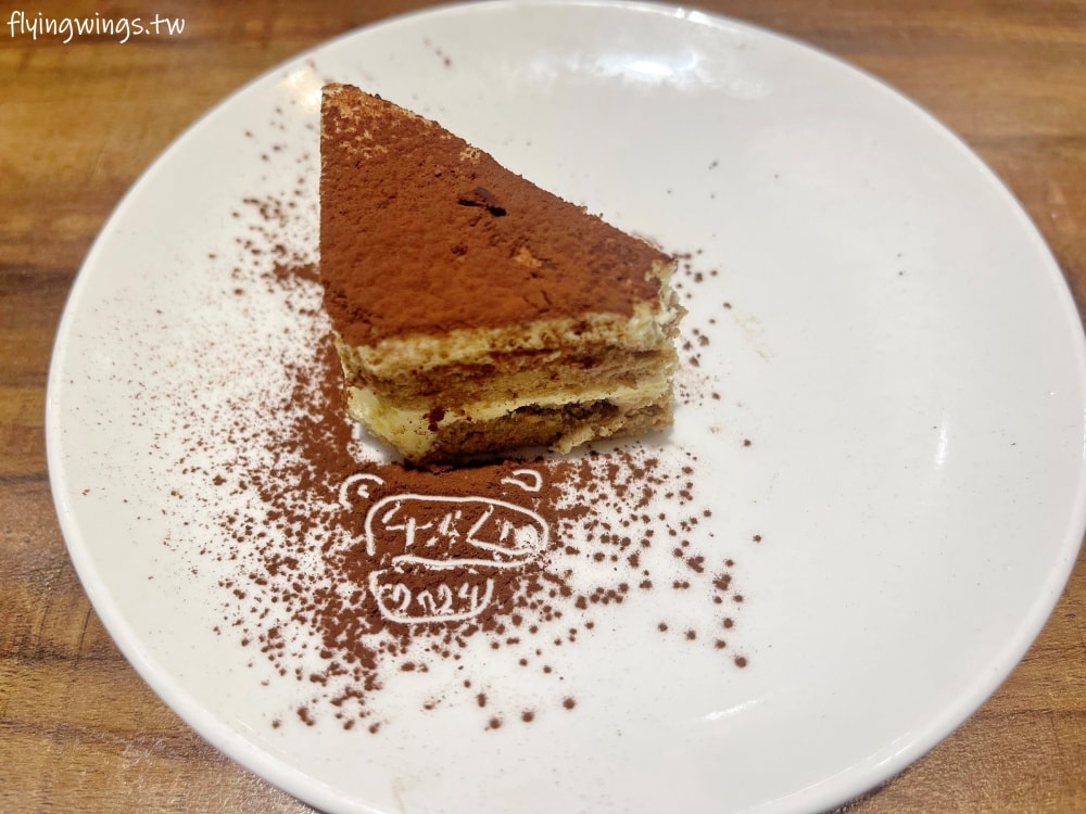 宜蘭羅東┃鬥炙原味炙燒牛排-羅東中山店。平價高質感的牛排館，肉質好，價格親民，大推薦!