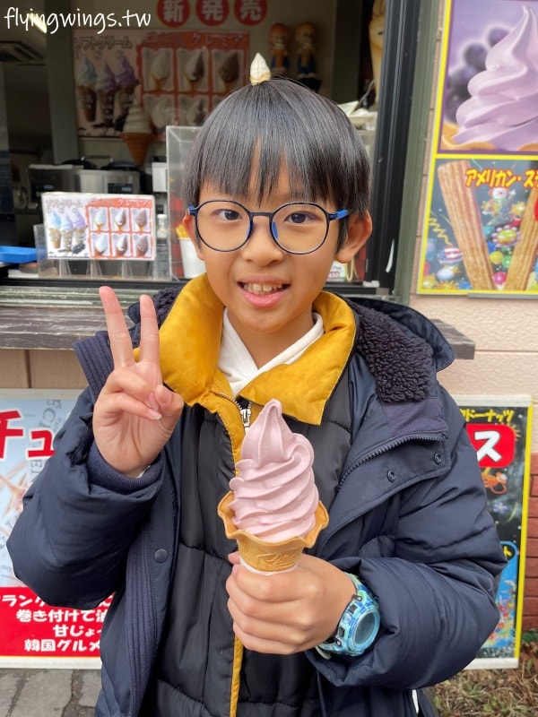 2024北九州自由行。九州自然動物公園。親手餵食肉食性動物，近距離接觸這實在太酷了!!