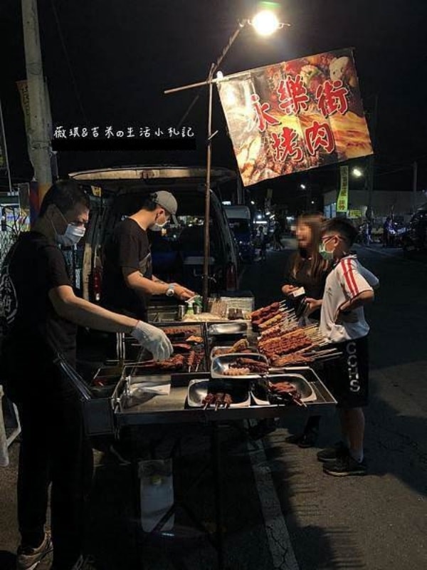 彰化夜市┃精誠夜市。彰化最大夜市! 2025最新超夯攤位&價格與您分享 - 第26張圖 彰化夜市┃精誠夜市。彰化最大夜市! 2025最新超夯攤位&價格與您分享