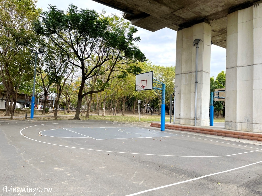 彰化┃彰化景觀公園。以國寶級的扇形車庫為設計概念，打造全國唯一的扇庫溜滑梯!2025年彰化最新公園!!
