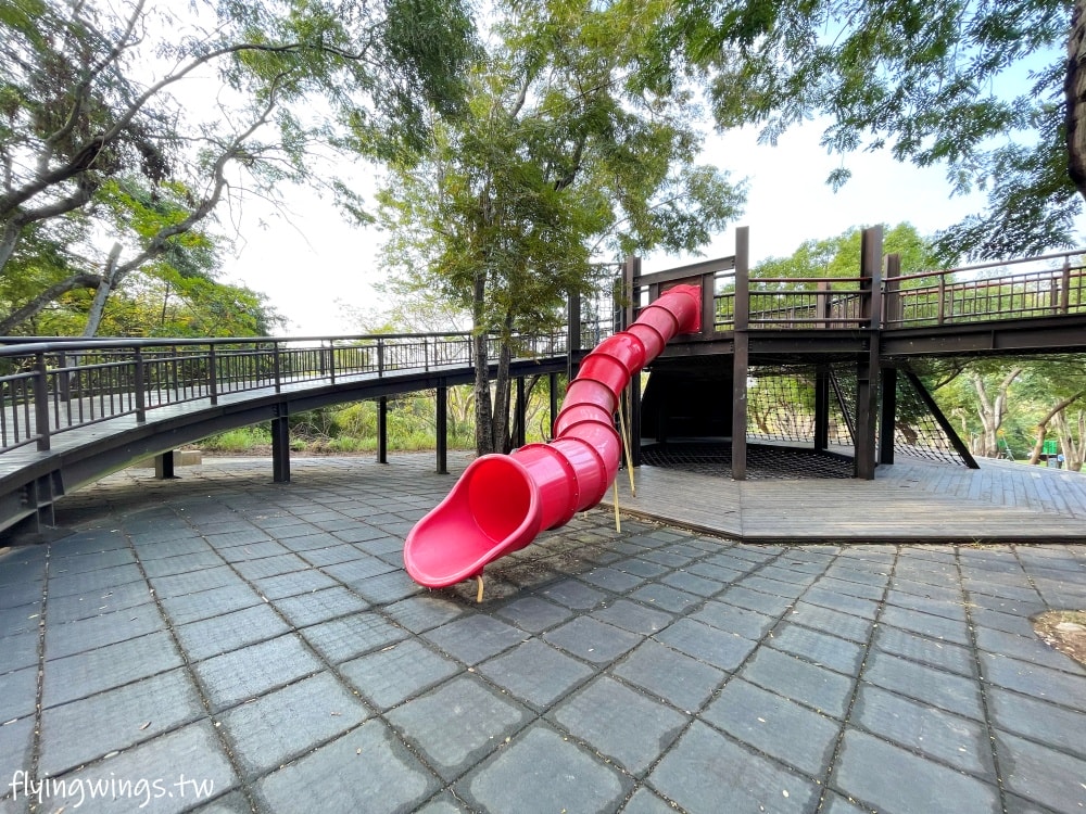 彰化親子公園┃華陽公園。2025年一月全新啟用森林探險遊戲場,這個公園越來越豐富!! - 第31張圖 彰化親子公園┃華陽公園。2025年一月全新啟用森林探險遊戲場,這個公園越來越豐富!!