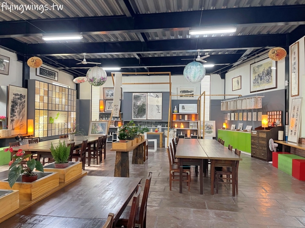 南投埔里┃廣興紙寮。全台第一間造紙觀光工廠，還可以品嘗”可以吃的紙”喔!!
